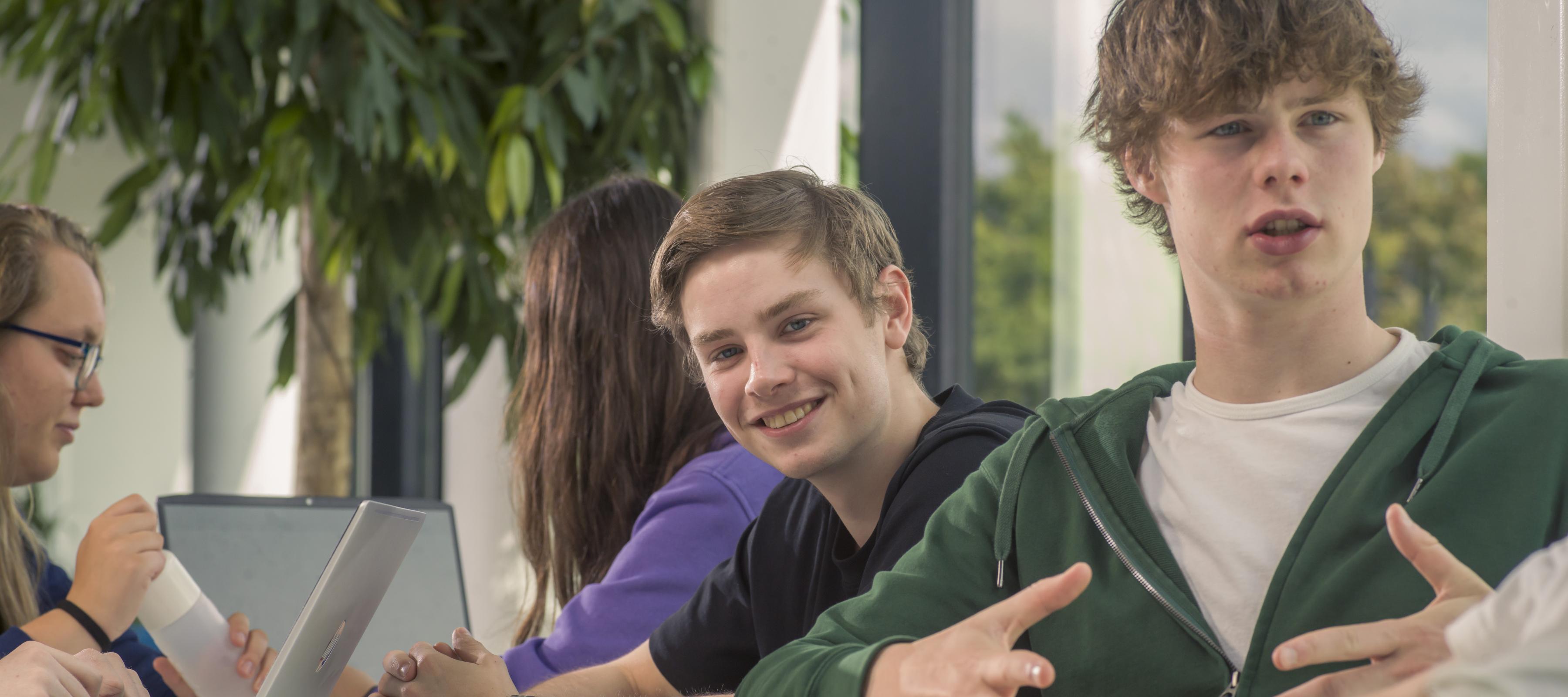 Ziek en beter melden | Technova College